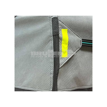 Pokrowiec na kampera Brunner Design 12M 500-550 cm - 550 x 240 x 270 cm, 4-warstwowa włóknina, oddychający