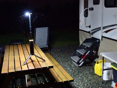 BougeRV Telescopic Camping Light, 15600mAh