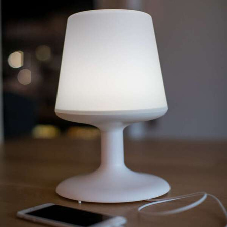 Lampa mobilna Koziol LIGHT TO GO z wbudowanym powerbankiem